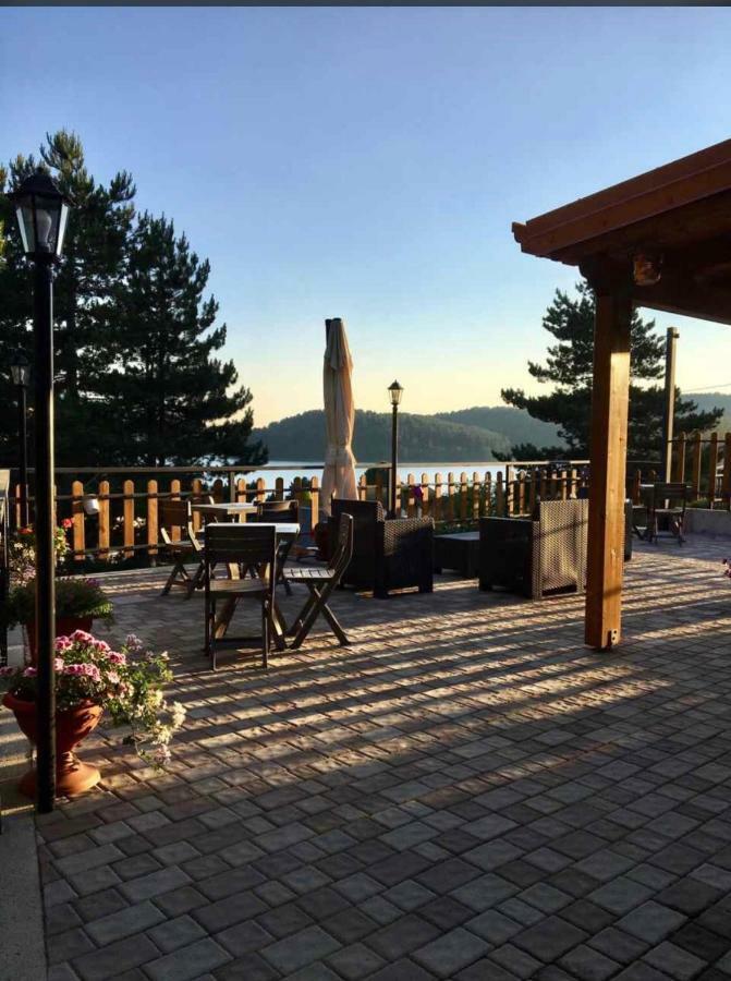 A Due Passi Bed & Breakfast Lorica Exterior photo